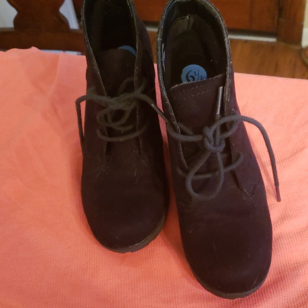 White mountain boots 6.5